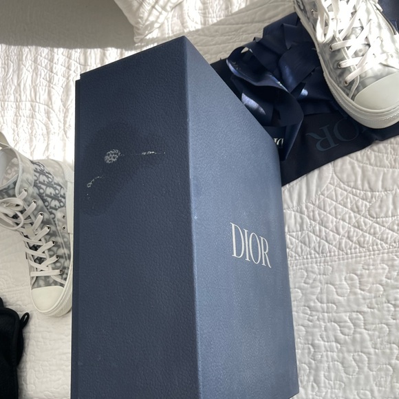 Dior B23 High-Top Sneaker White and Black Oblique Canvas 40.5 - Picture 15 of 16